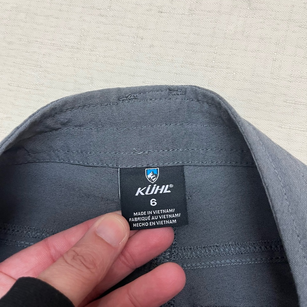 KUHL size 6 grey shade 5.5” shorts - Picture 7 of 14